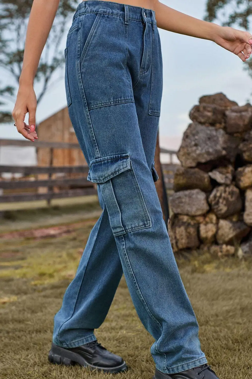 Loose Fit Long Pocket Detail Denim Jeans