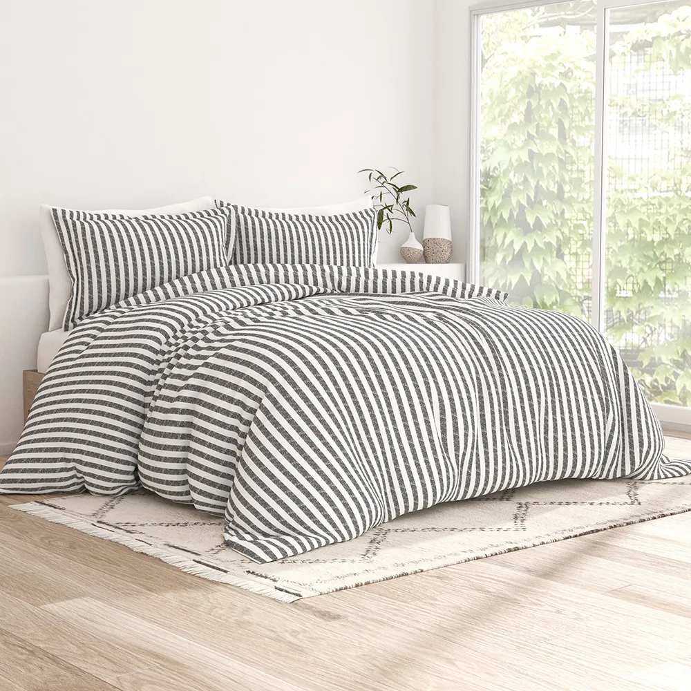 Rugged Stripes Pattern Duvet Cover Set