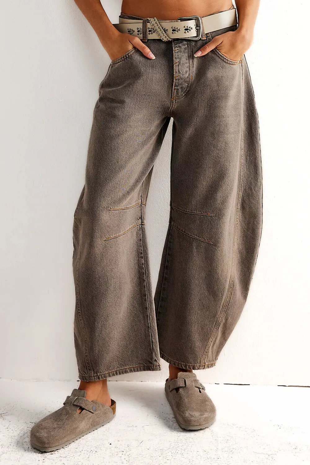 Luck Mid Rise Barrel Jeans Archive