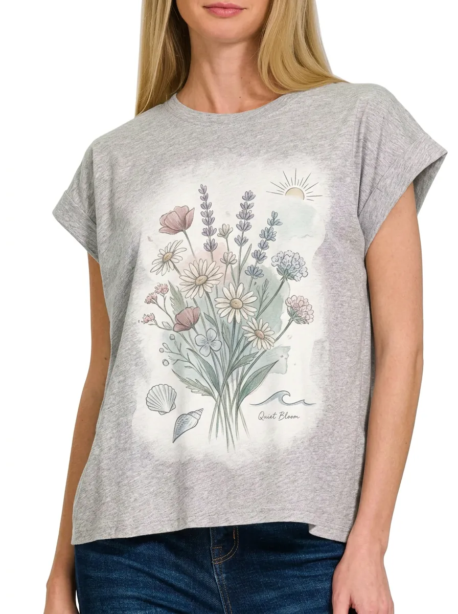 Women's Floral Beach Nature Lover Wildflower Seashell Printed T-shirt