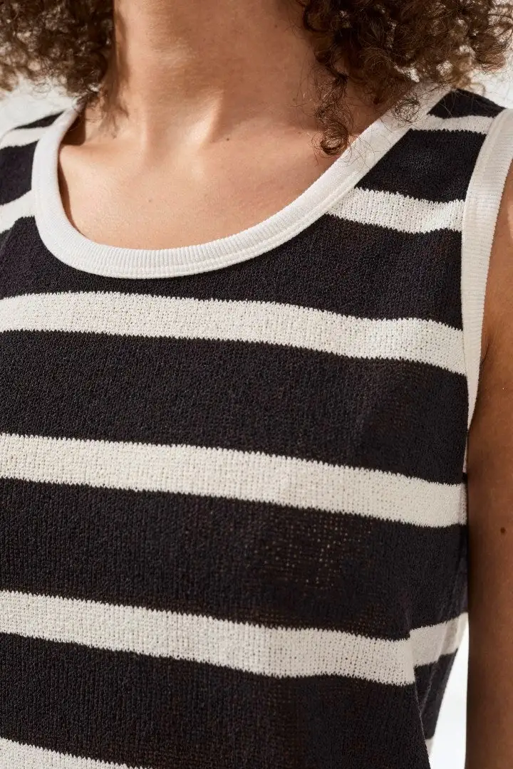 Sleeveless Rib Band Tank Top