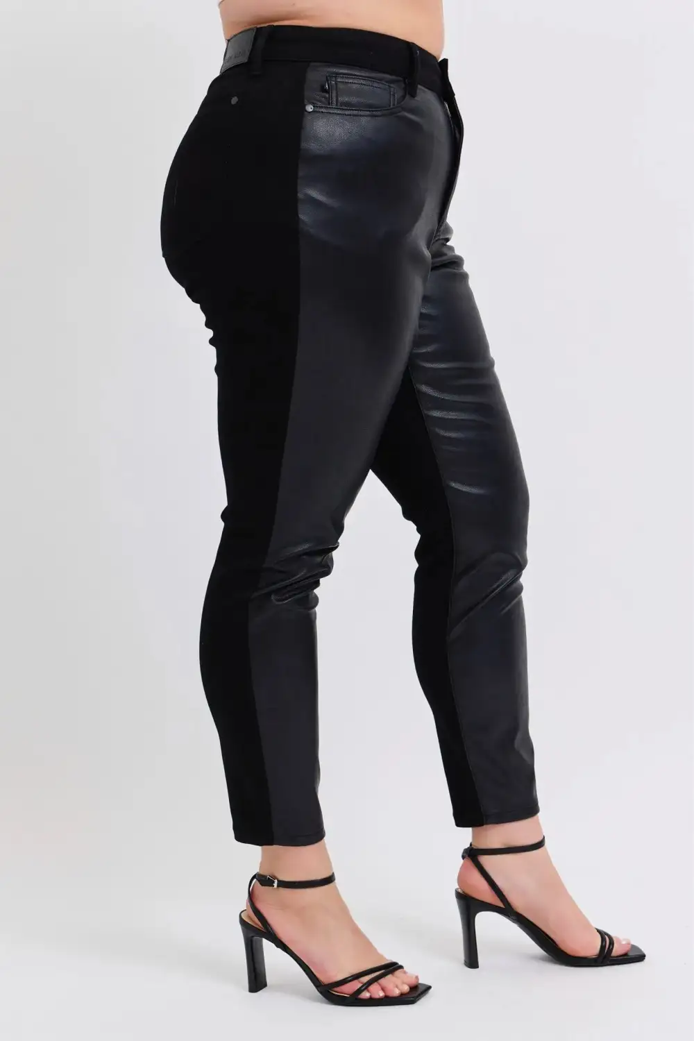 Faux Leather High Rise Skinny Fit Pocketed Pants