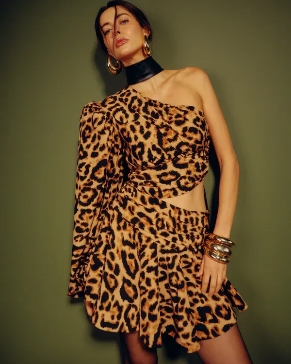 Vestido Animal One-Shoulder Mini Skirt Set