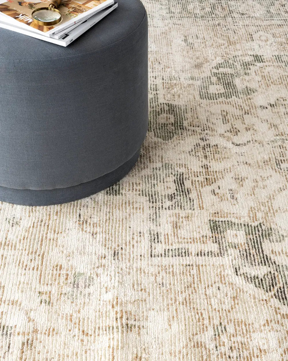 Floral Hand-Tufted Wool Area Rug