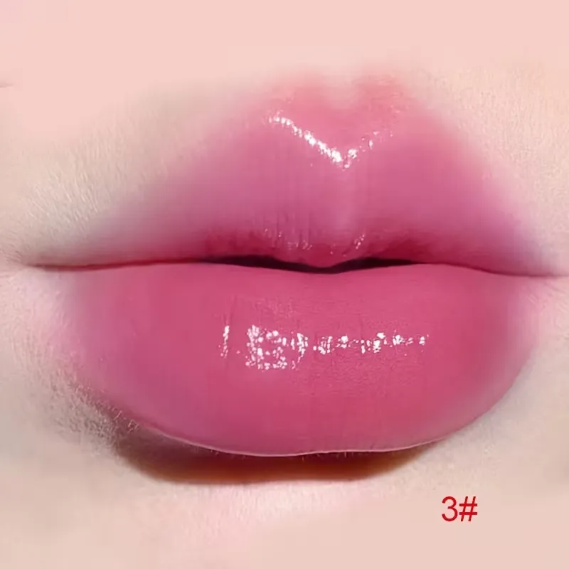 Shiny Lipstick with Moisture