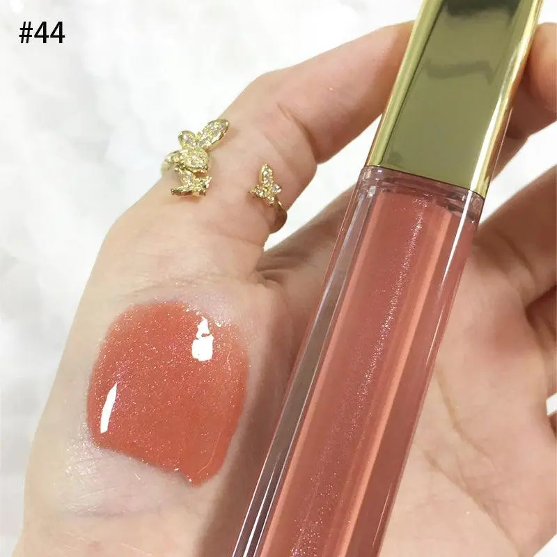 Polished Shape Lip Gloss Tube