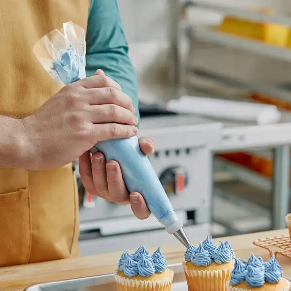 Compact Disposable Pastry Bag