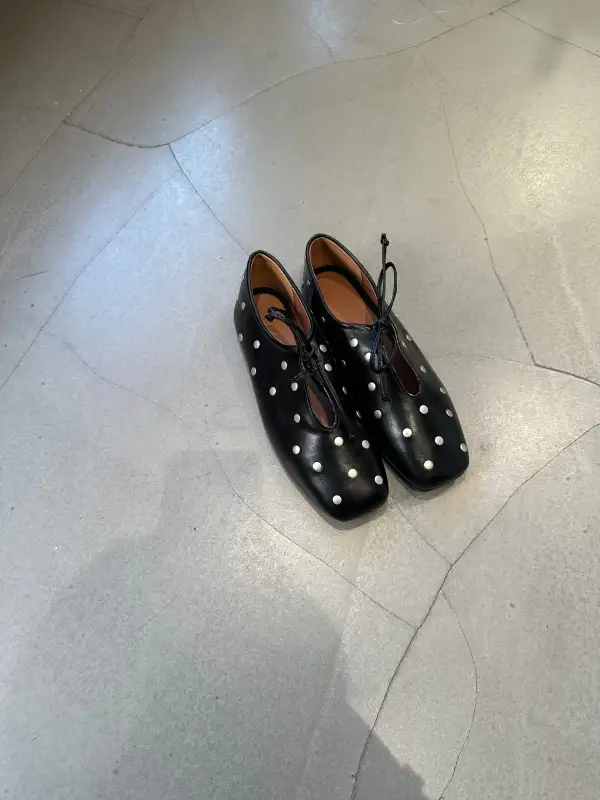 Lamb Leather Square Toe Everyday Flats