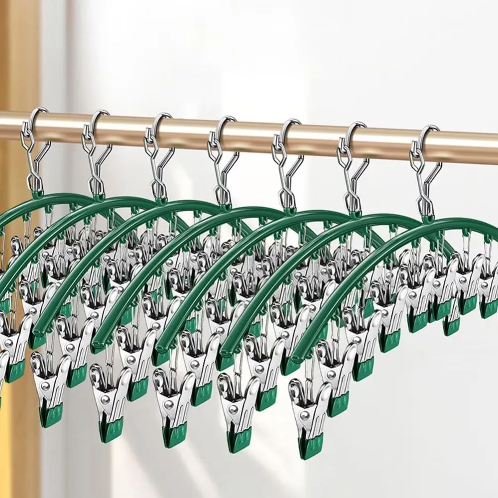 Multi-Clip Clothes Hanger