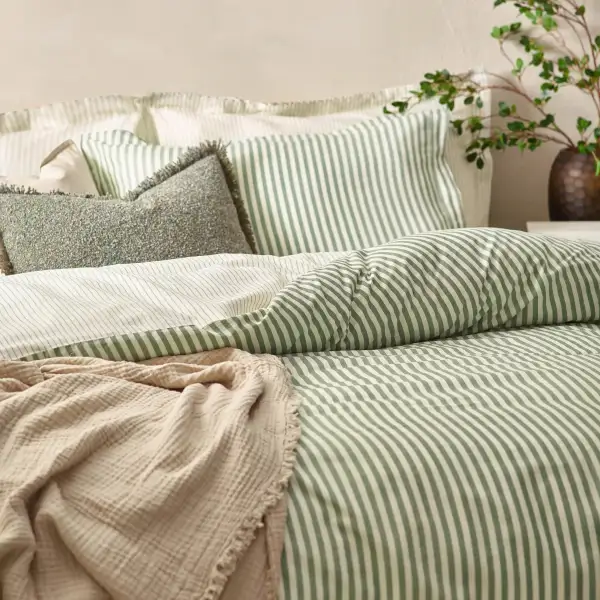 Peaceful Bedroom Reversible Stripe Cotton Duvet Cover Set