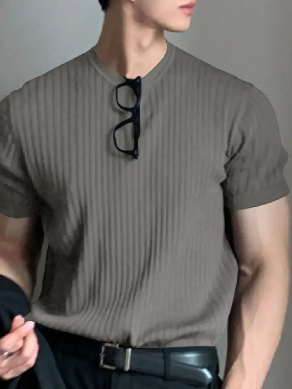 Laidback Crew Neck Short Sleeve Tee