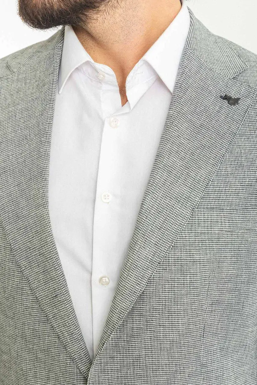 Structured Slim Fit Plaid Blazer