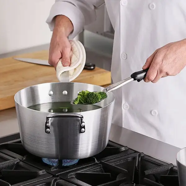 Standard Tapered Aluminum Sauce Pan