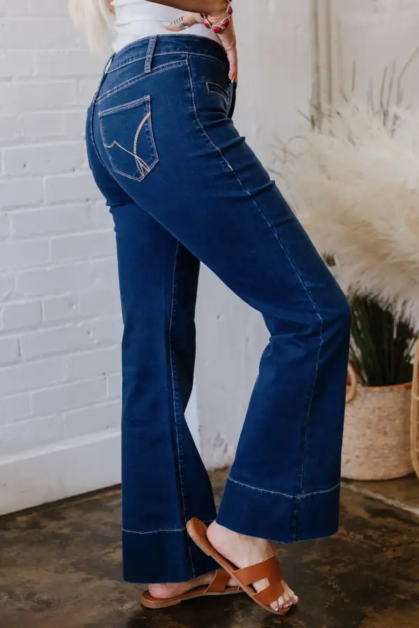 Center Seam Washed Straight Jeans