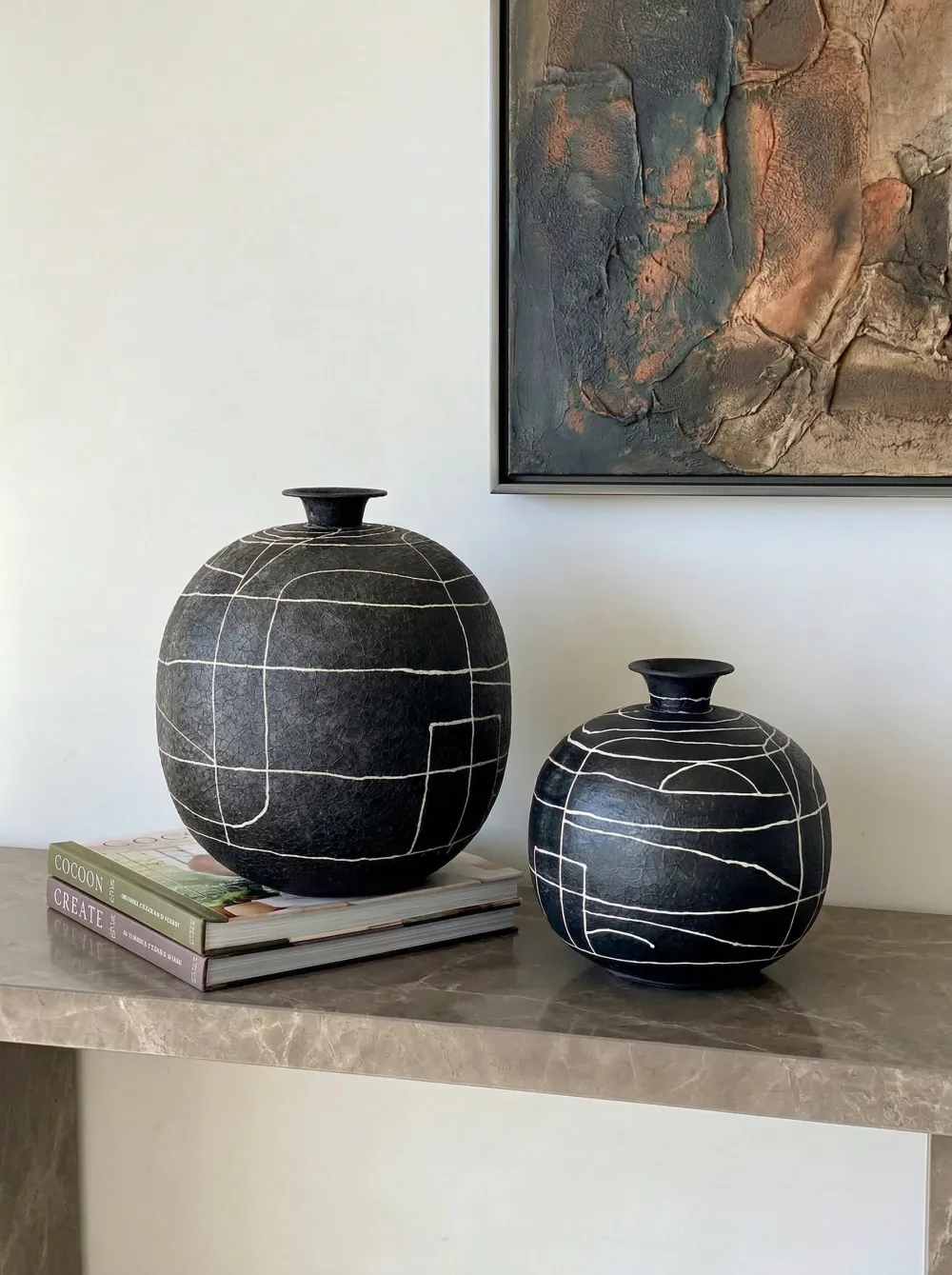 Dune Obsidian Vase Black Small