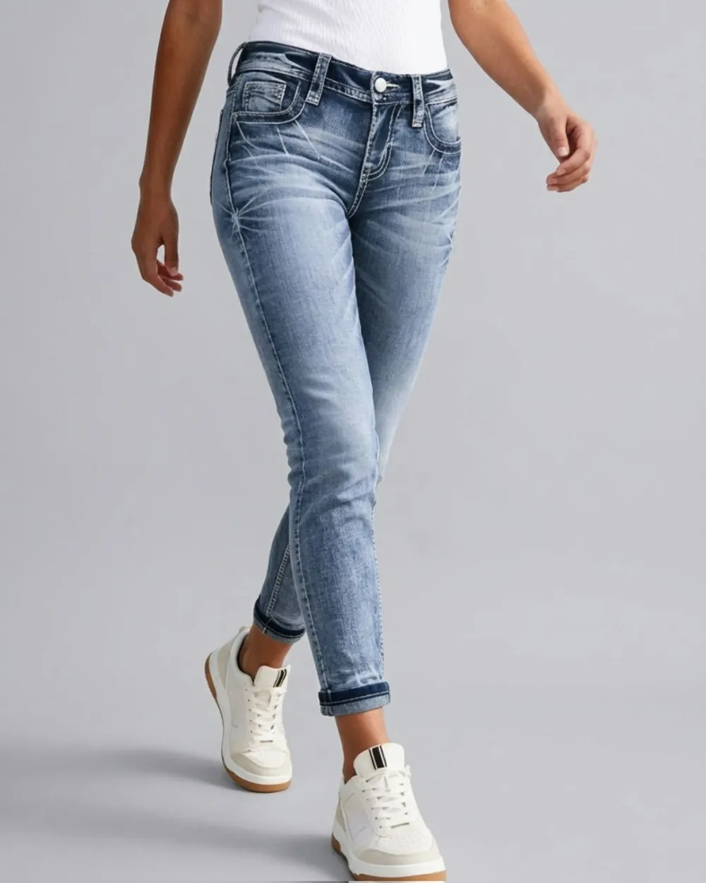 Stretch Embroidered Slim-Fit Skinny Jeans
