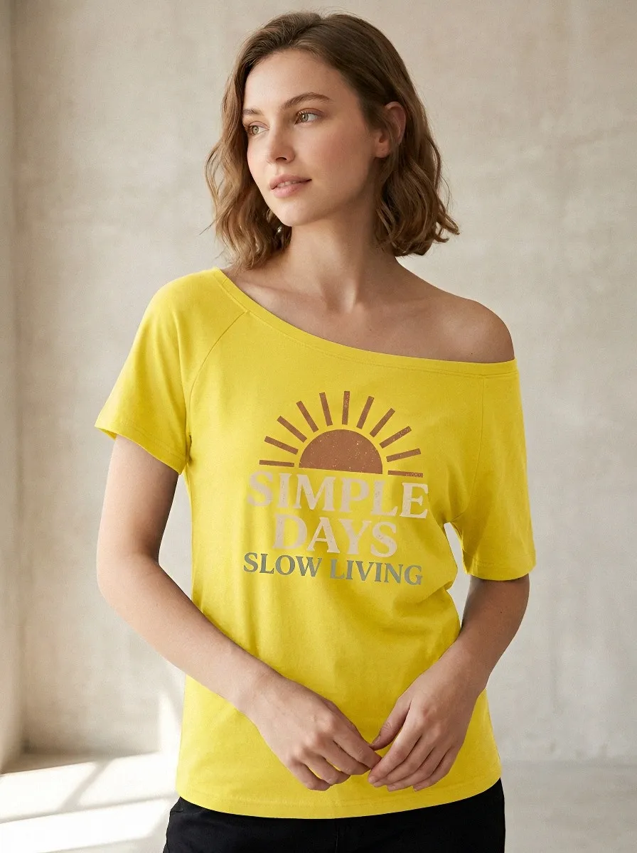 Women's Simple Days Slow Living Sun Graphic Printed T-shirt