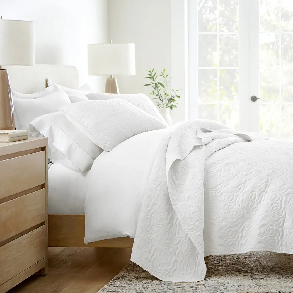 Floral Stitch Quilted Coverlet Set