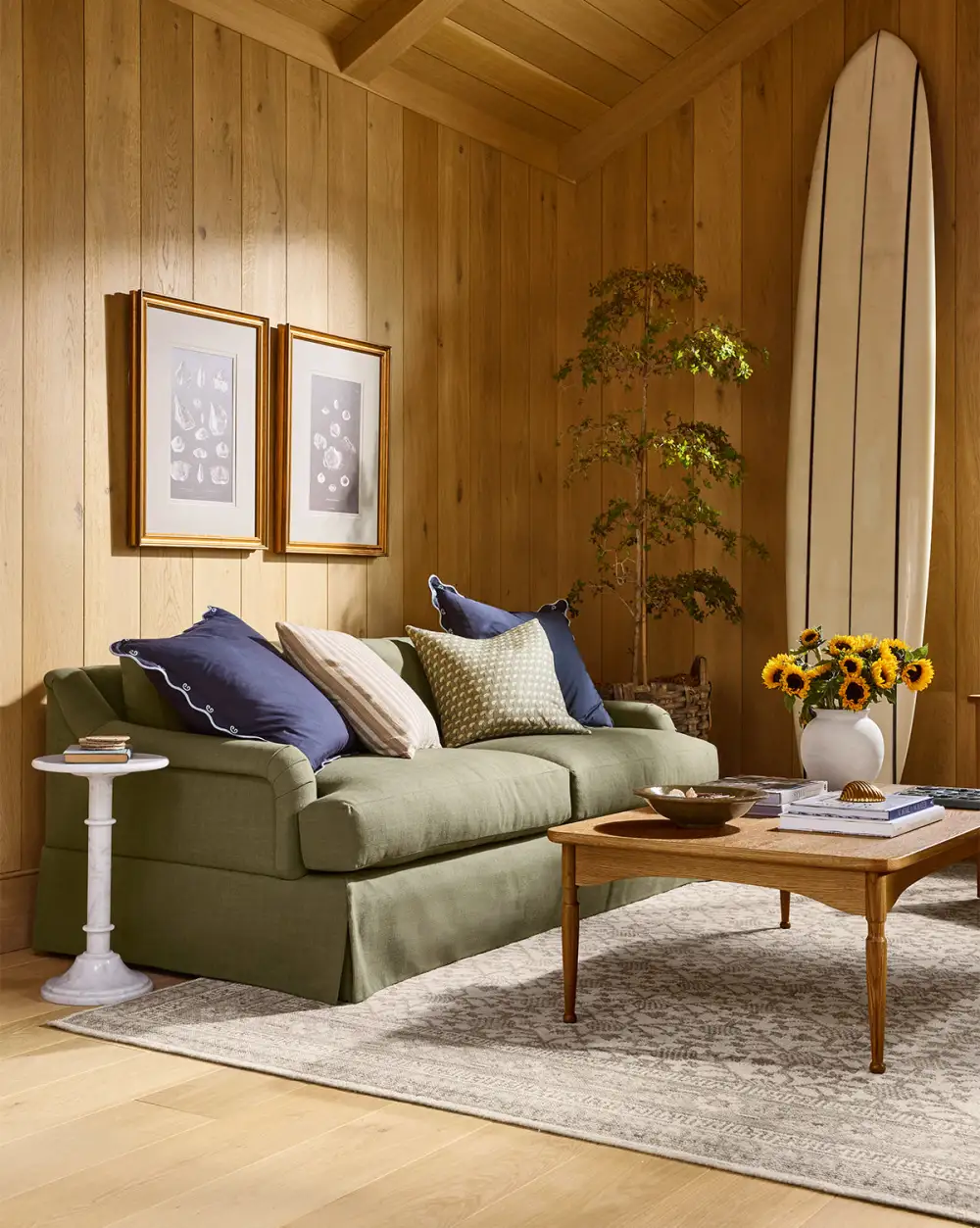Everyday Skirted Sofa