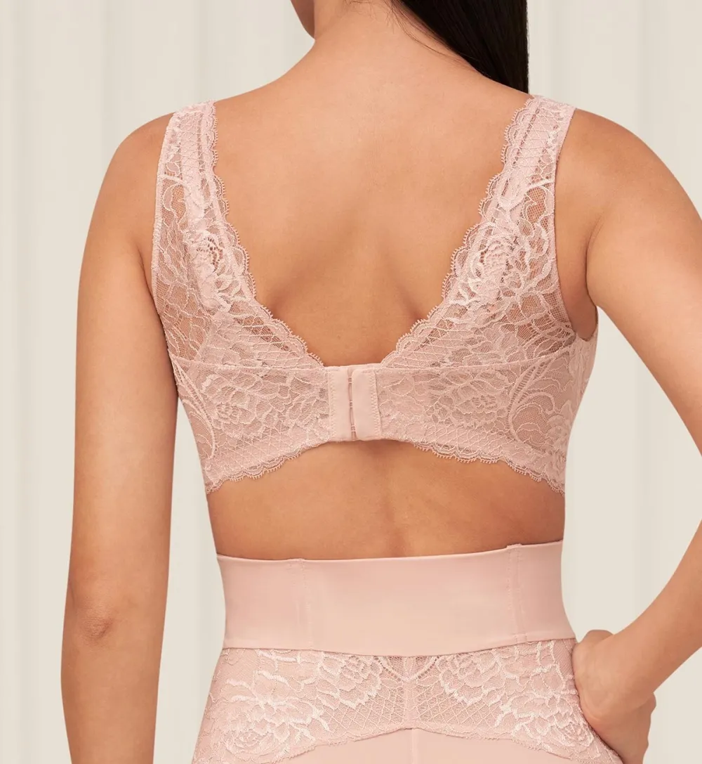 Women's Sleek Wired Padded Lightweight Breathable Bra