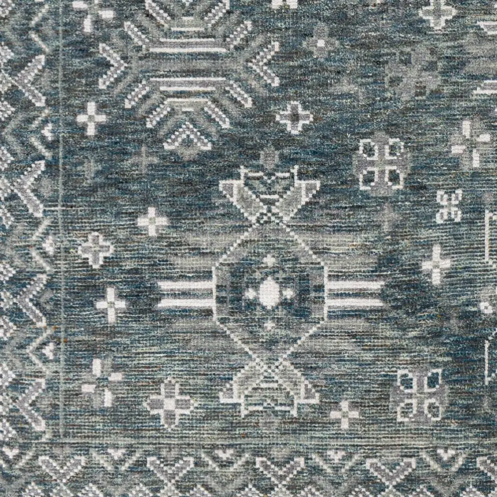 Patterned Wool Viscose Carpet