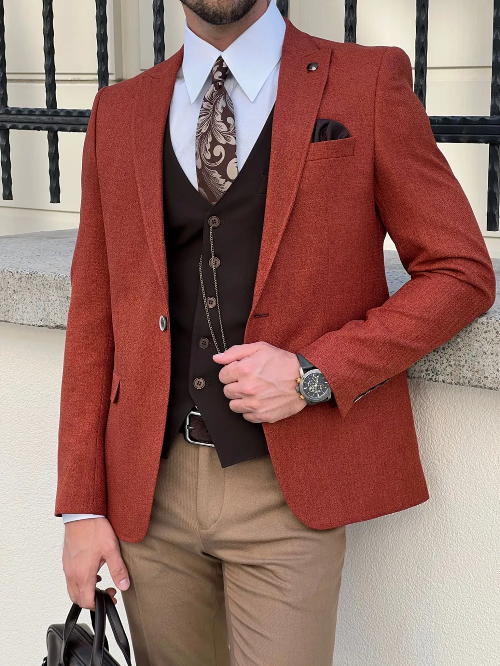 Slim Fit High Quality Pointed Collar Tile Blazer
