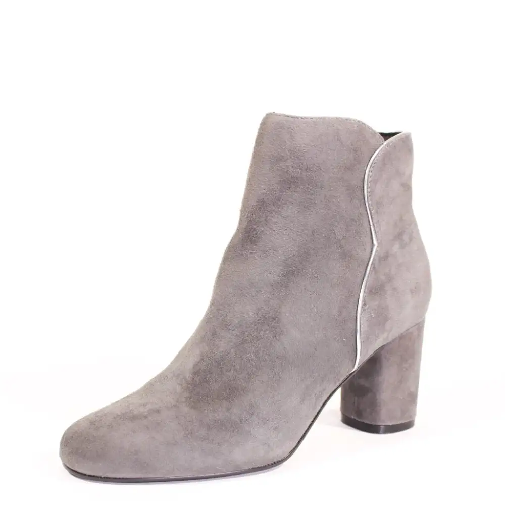 Scallop Suede Ankle Boots