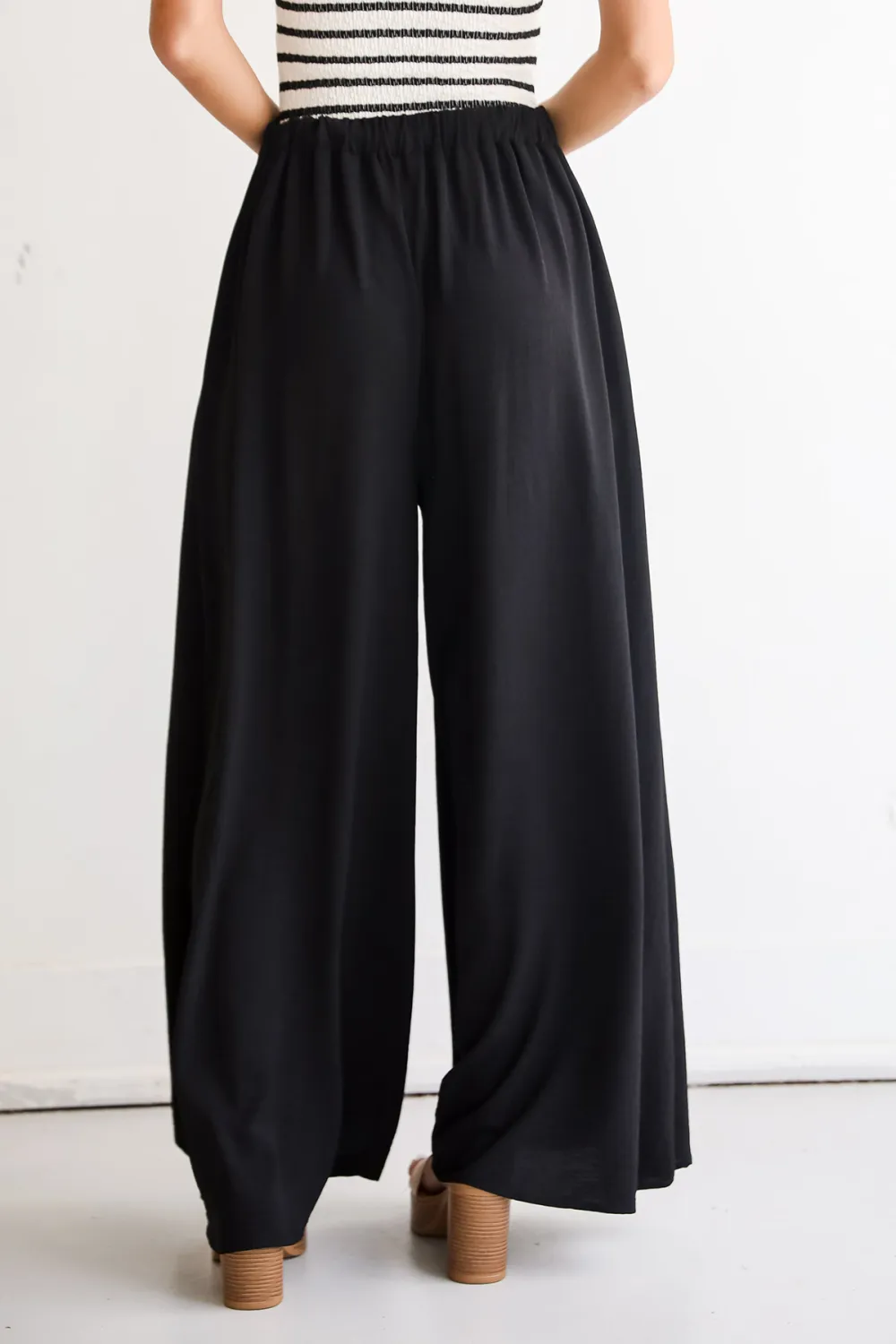 Slight Stretch Wide Leg Pants