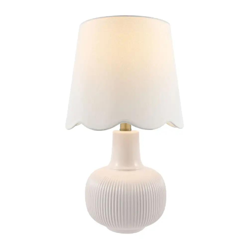Textured Scalloped Linen Table Lamp