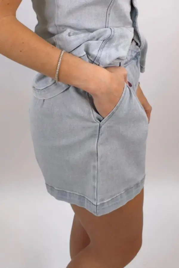 Pleated High Rise Shorts