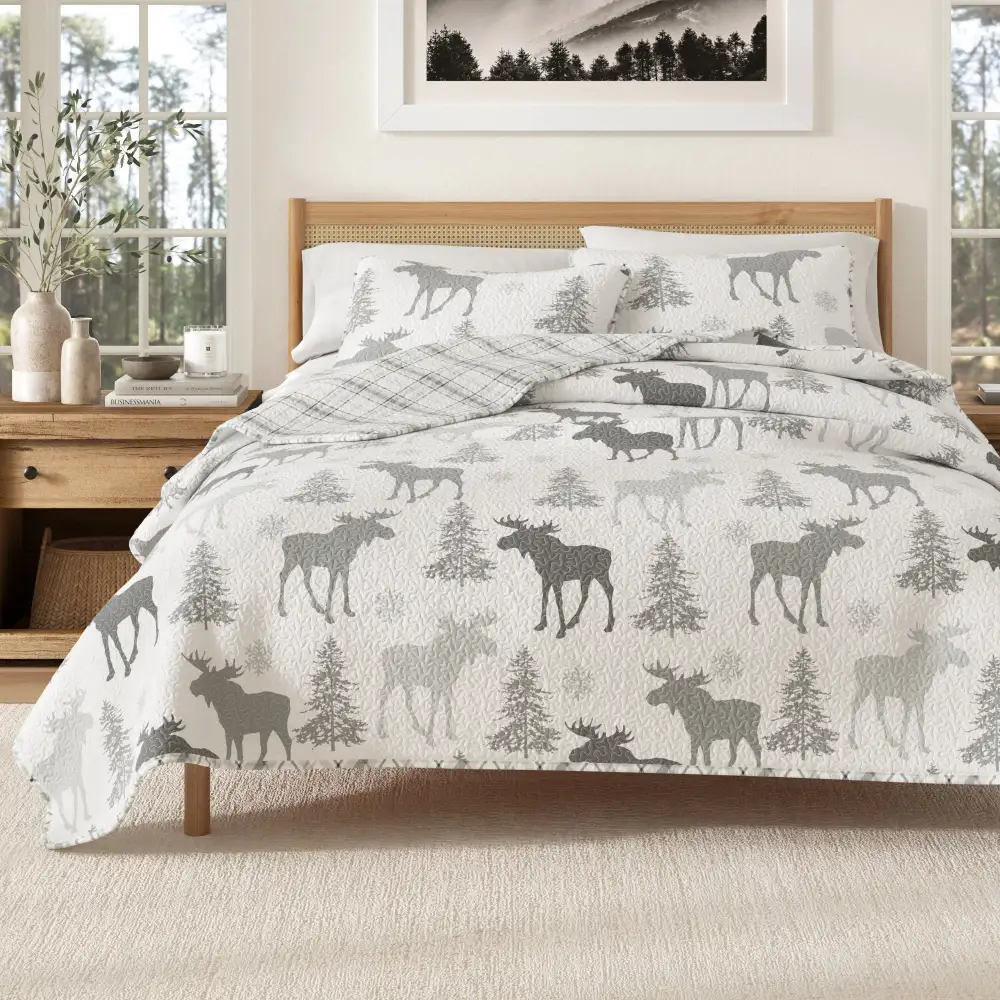 Elegant Lodge Quilt Bedding Set