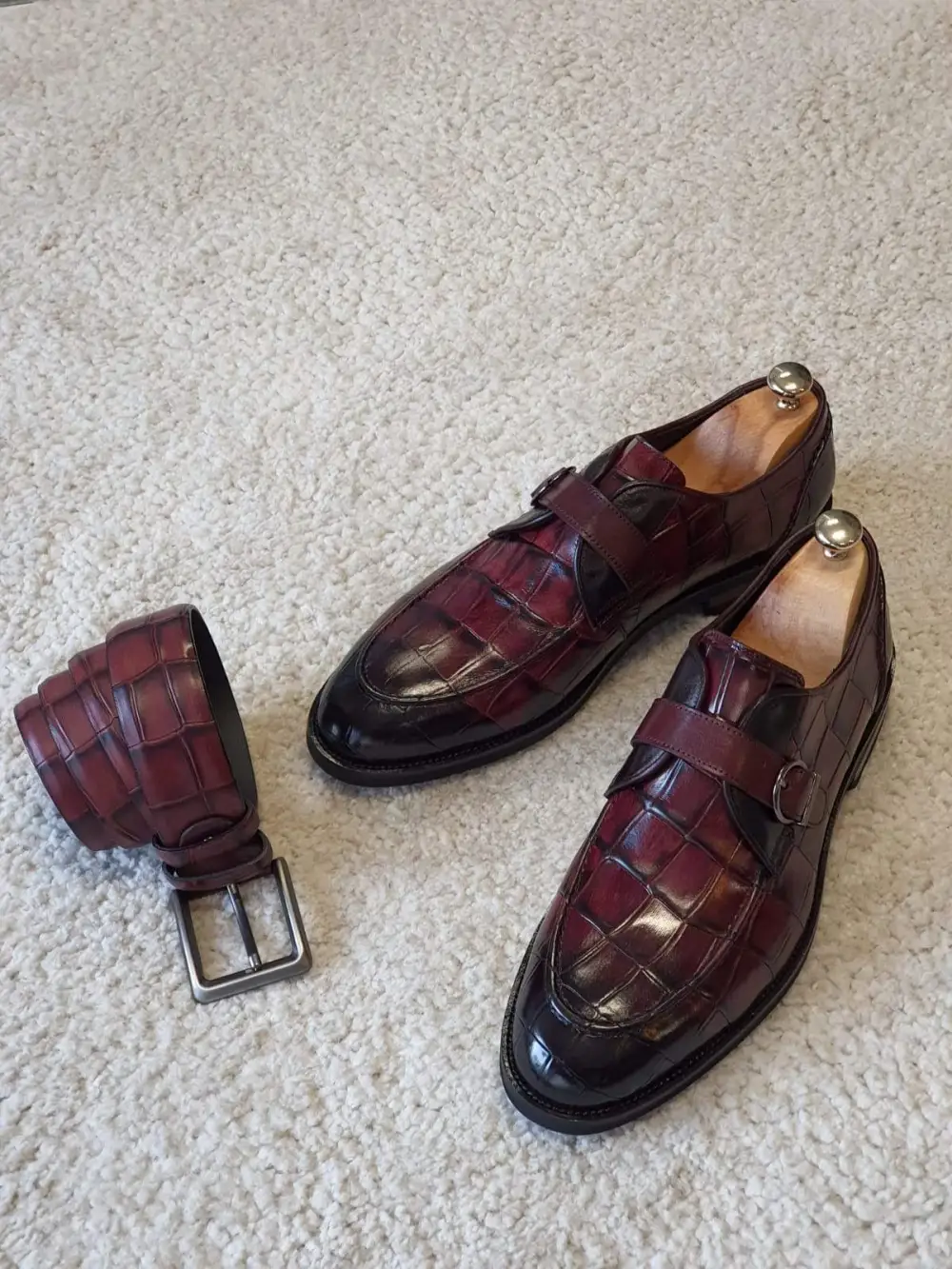 Modern Classic Buckle Loafers