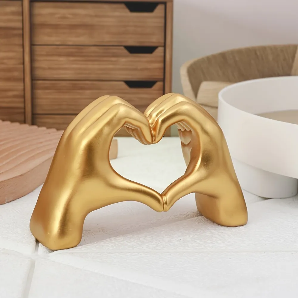 Heart-Hand Decorative Sculpture