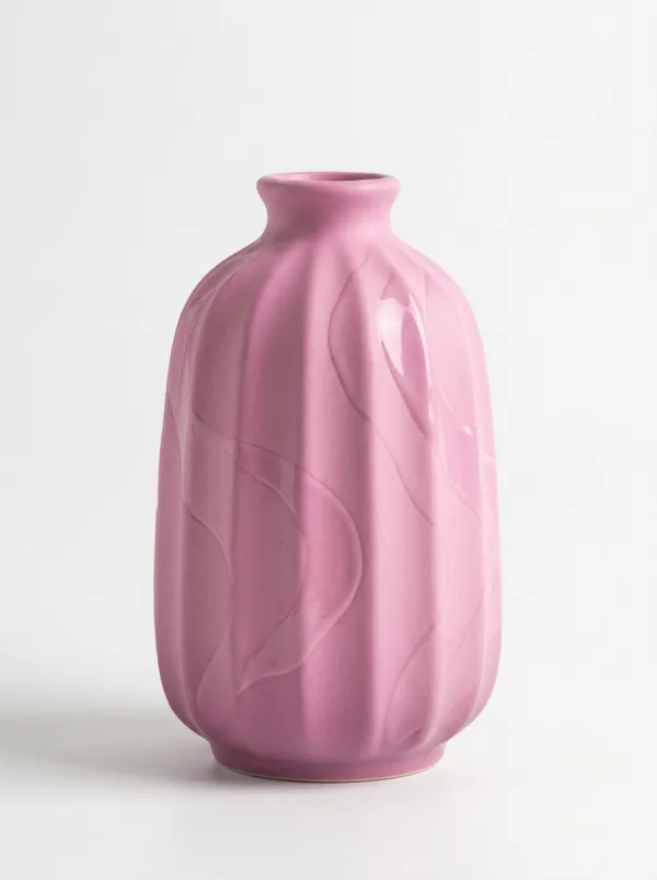 Minimalist Ribbed Textured Ceramic Table Vase