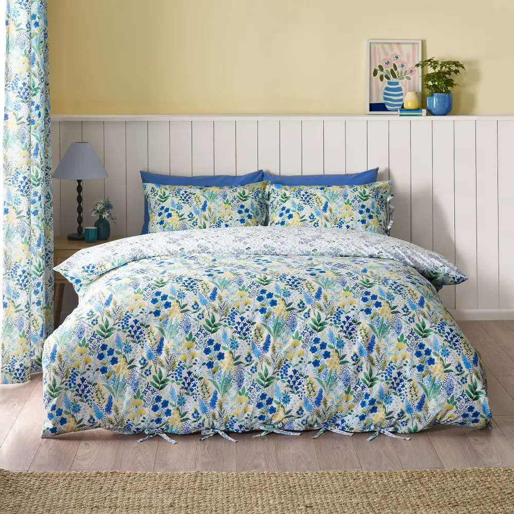 Classic Bedroom Reversible Floral Linen Duvet Cover Set