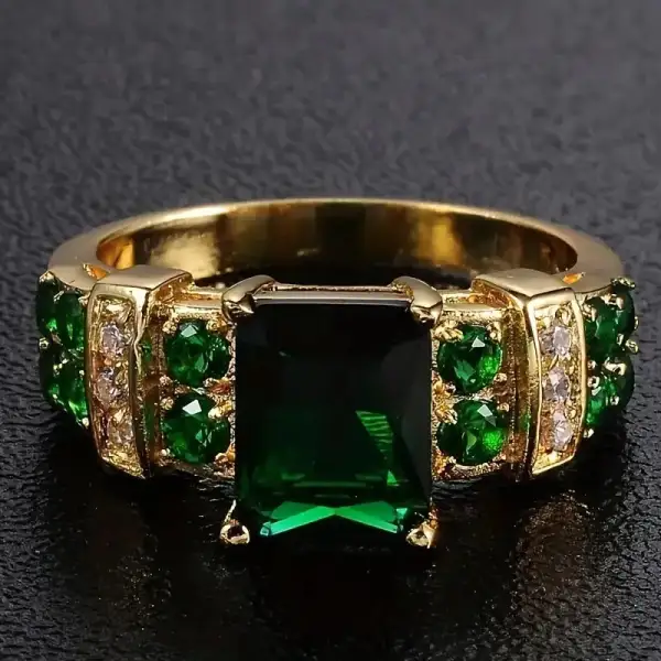 Linked Band Ring