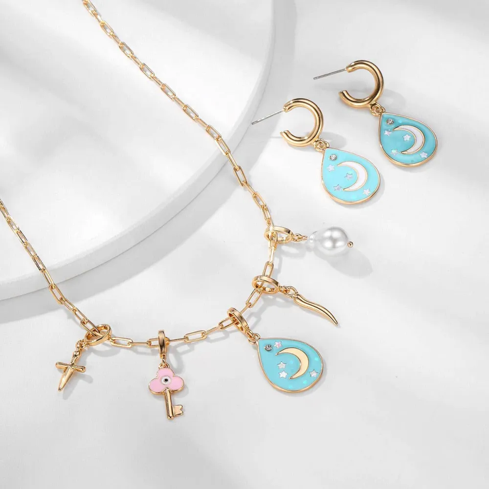 Moon Pendant Necklace