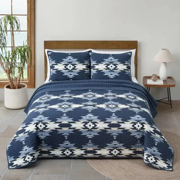 Timeless Reversible Quilted Quilt Set