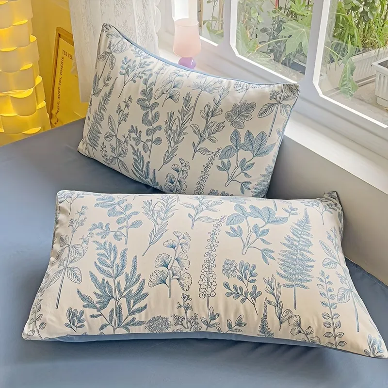 2 Pcs Botanical Print Pillowcase