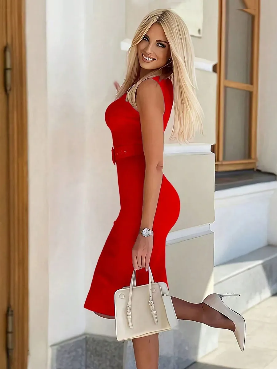 Ramona Midi Dress In Red