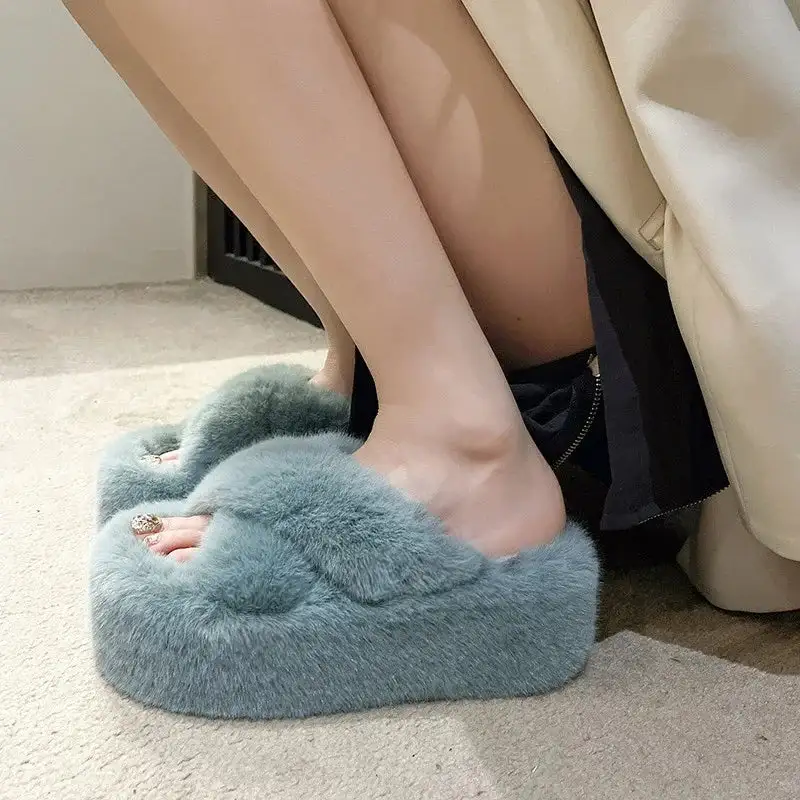 Effortless Platform Lounge Slippers