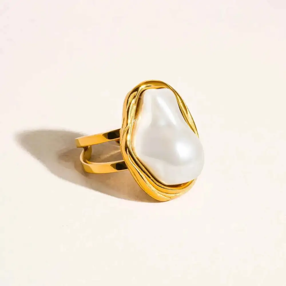 Ripple Wave Statement Ring