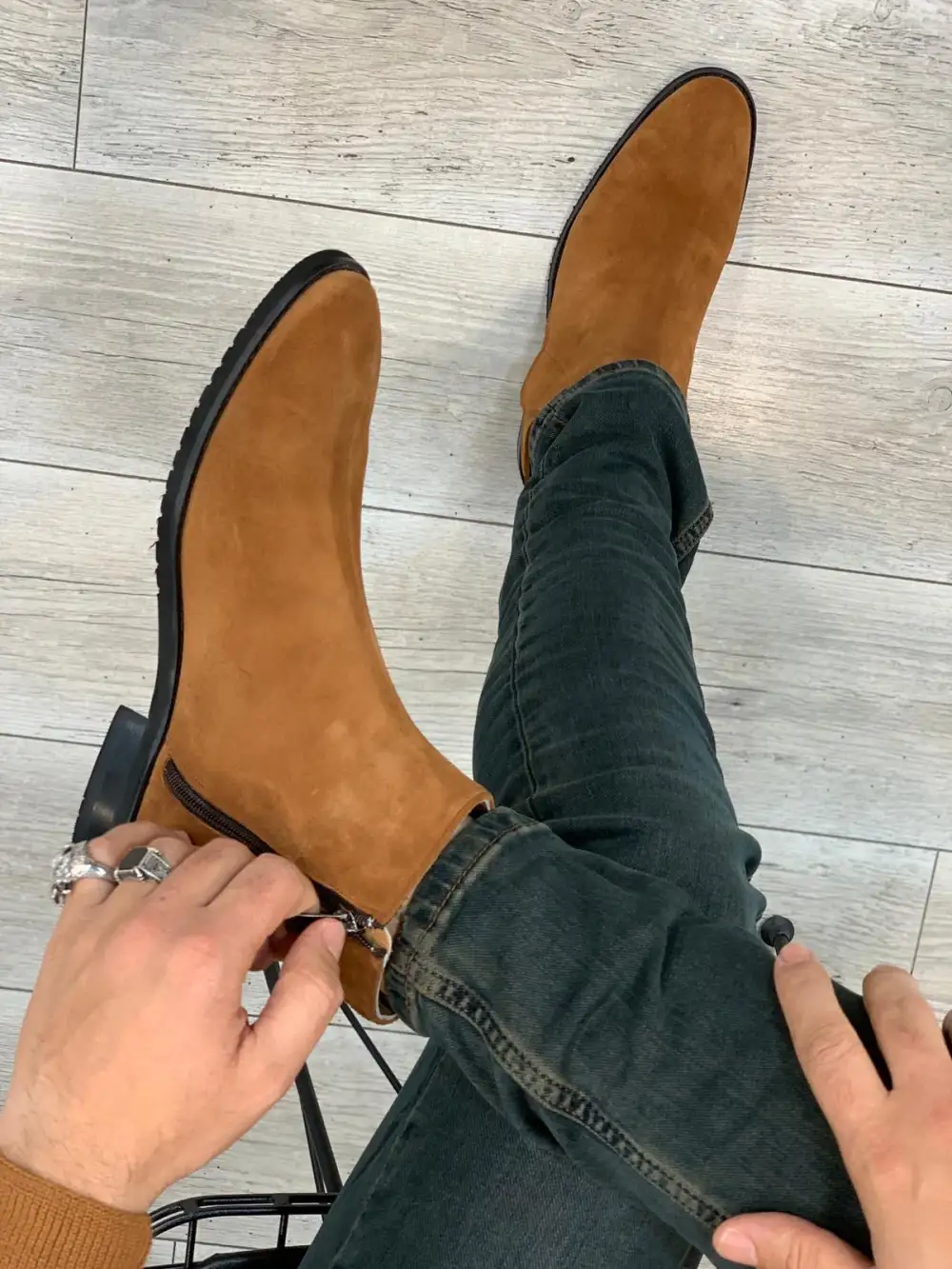 Casual Leather Chelsea Boots