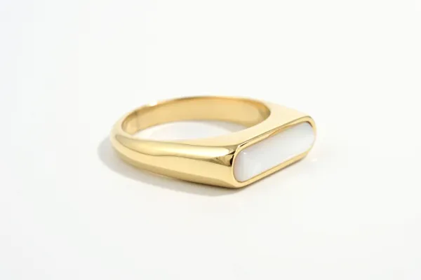 Classic Pearl Fashion Ring