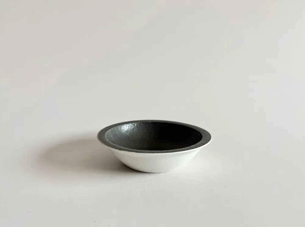 Porcelain Iron Glaze Small Bowl