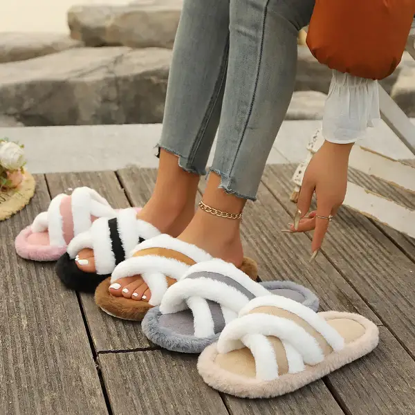 Easygoing Open Toe House Slippers