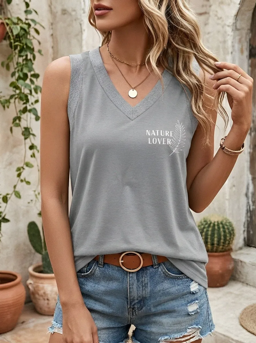 Women's Nature Lover Fern Leaf Printed V-Neck Tank Top