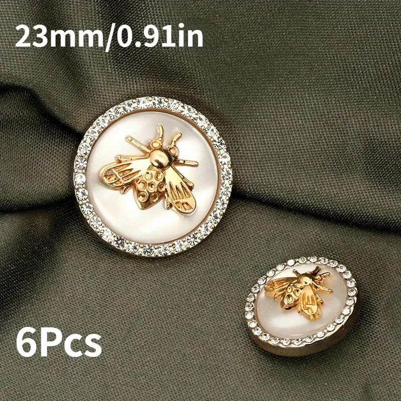 Bee Clothing Button