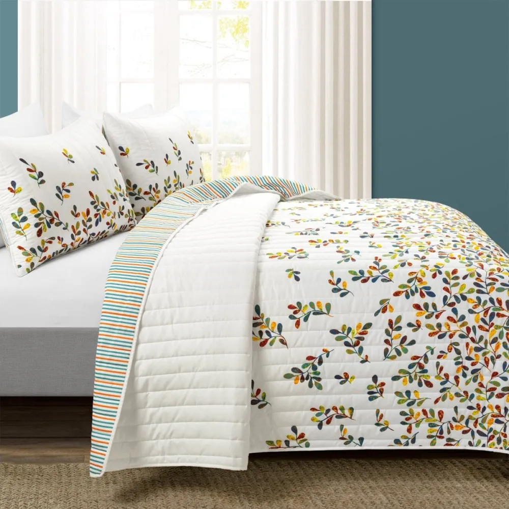 Bohemian Botanical Reversible Leaf Quilt Bedding Set