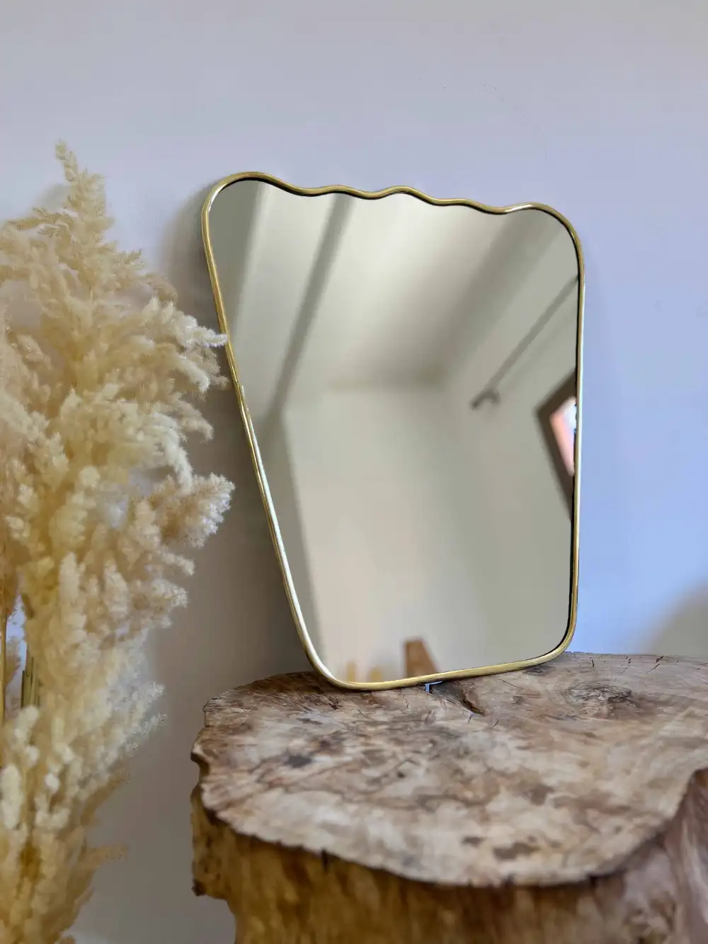 Flowing Wavy Brass Wall Mirror